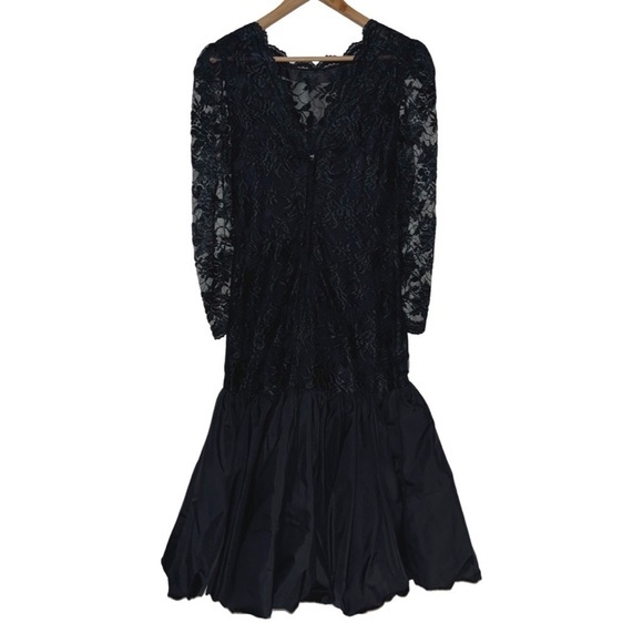 Vintage 1980's Black Balloon Lace Dress - Picture 9 of 12
